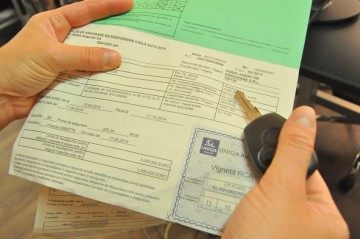 Preţurile RCA, excesive: o maşină nu ar trebui să fie considerată un lux